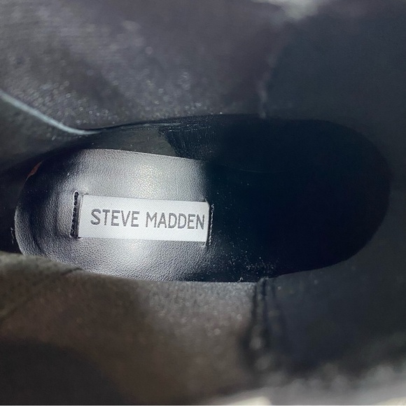 New! Steve Madden Rhiannon Black Suede Chelsea Bootie 7 1/2 M - Picture 12 of 14